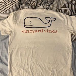 Vineyard Vines T shirt